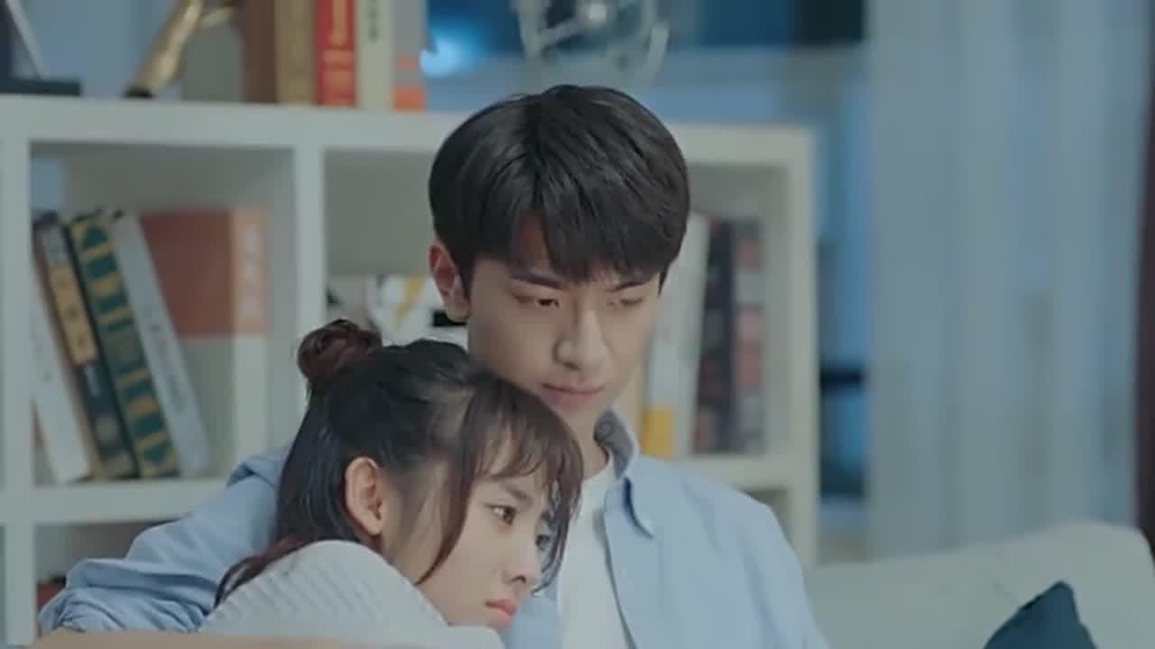 宋轶与赵露思同框引发热议,颜值气质出众